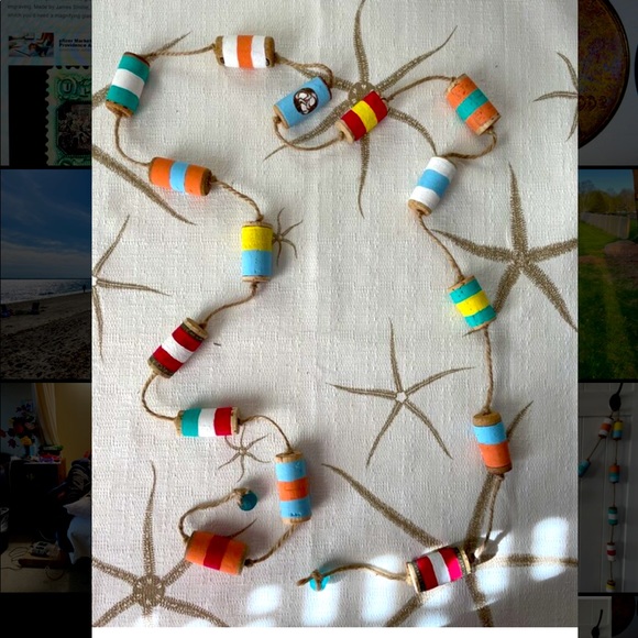 Nautical cork buoy garland - Picture 5 of 11